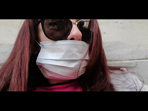 ❤️ Nicoletta se osveti susjedu i piški u njegovoj garaži (Posebna talijanska karantena Covid19) ❤❌ Prekrasni porno kod nas