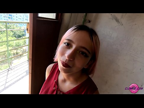 ❤️ Student Sensual siše stranca u zaleđu - sperma mu na licu ❤❌ Prekrasni porno kod nas